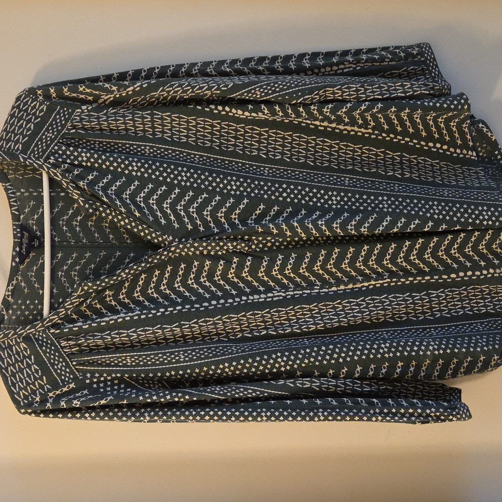 Lucky Brand Women's Geometric Green Long Sleeve Shirt L